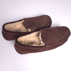 UGG Ascot Slippers Chestnut Brown Suede Shearling Lined Mens 10